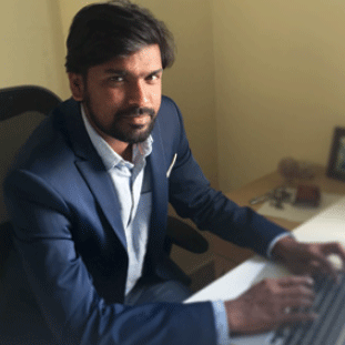 Vijay Umaluti,CEO Vijay Umaluti,CEO