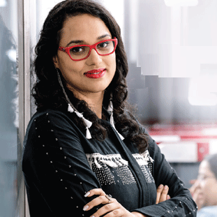 Zelia Quadros, Director Zelia Quadros, Director