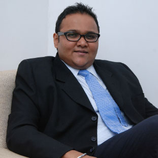 Rishit Sanghvi &,Rohit Garodia Rishit Sanghvi &,Rohit Garodia