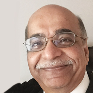 Dr. Mukesh V Gandhi, Founder & CEO Dr. Mukesh V Gandhi, Founder & CEO