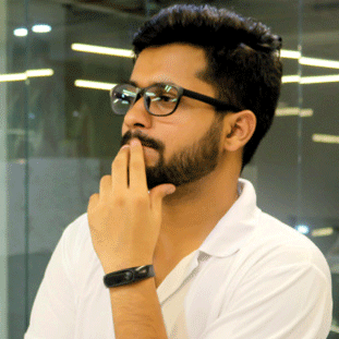 Rakesh Munnanooru, Founder & CEO Rakesh Munnanooru, Founder & CEO